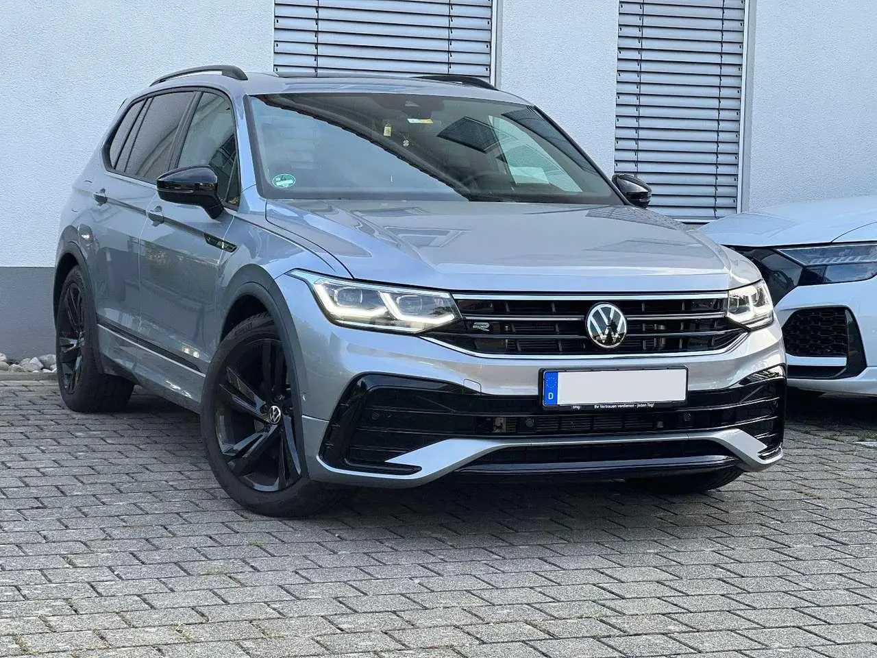 Photo 1 : Volkswagen Tiguan 2023 Diesel