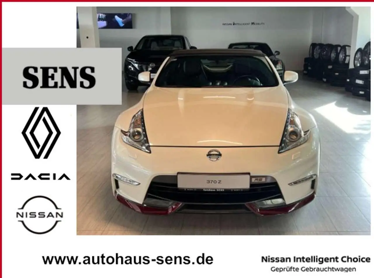 Photo 1 : Nissan 370z 2018 Petrol