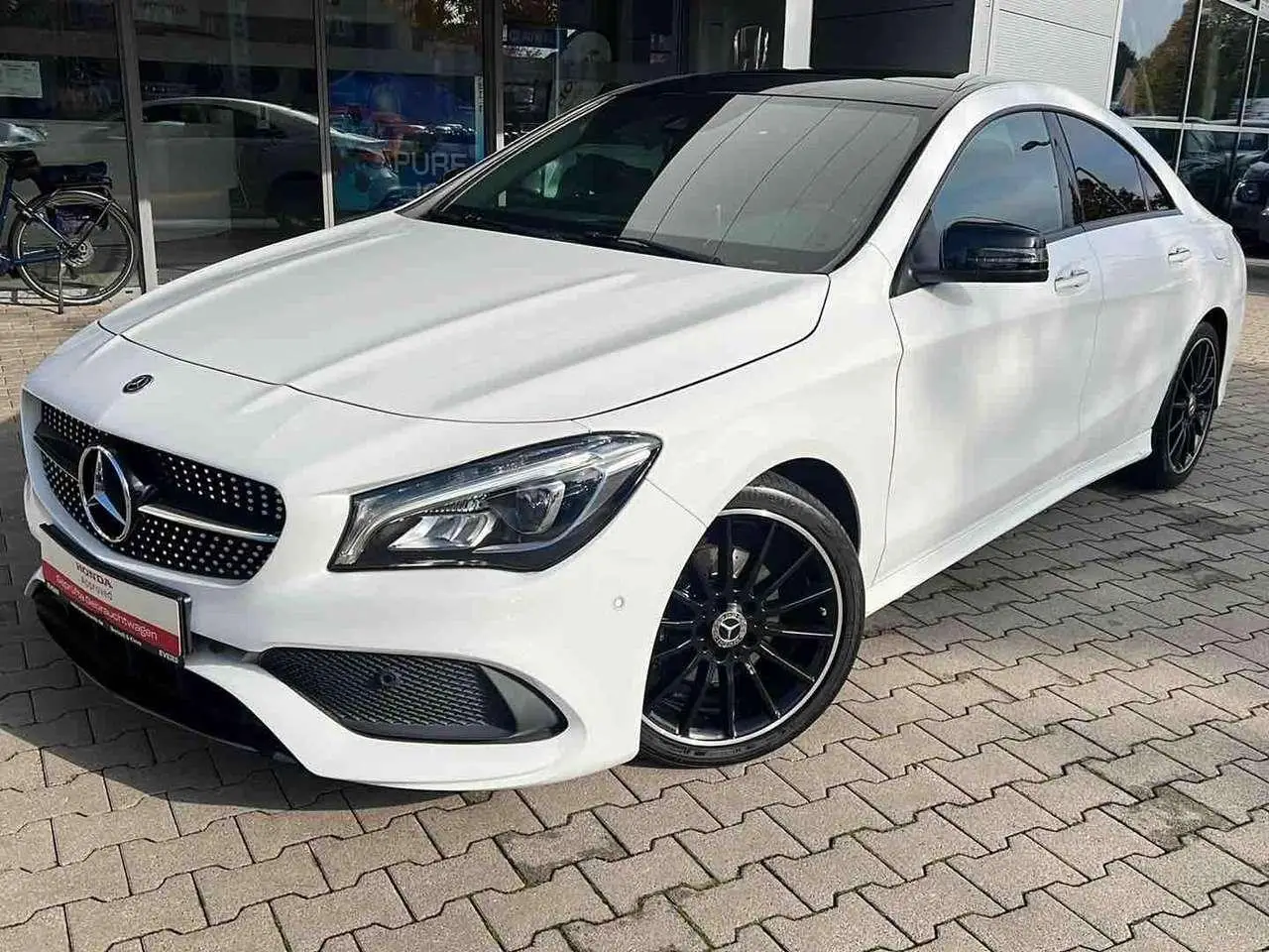 Photo 1 : Mercedes-benz Classe Cla 2018 Essence