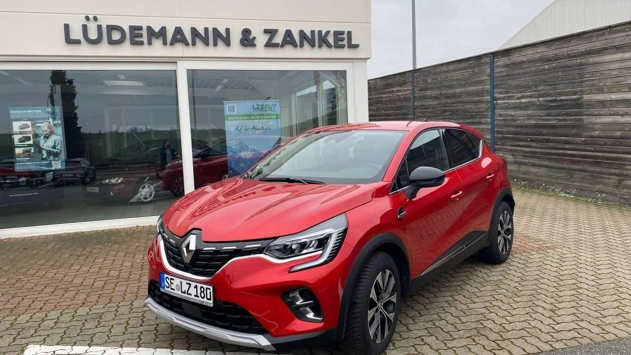 Photo 1 : Renault Captur 2022 Petrol