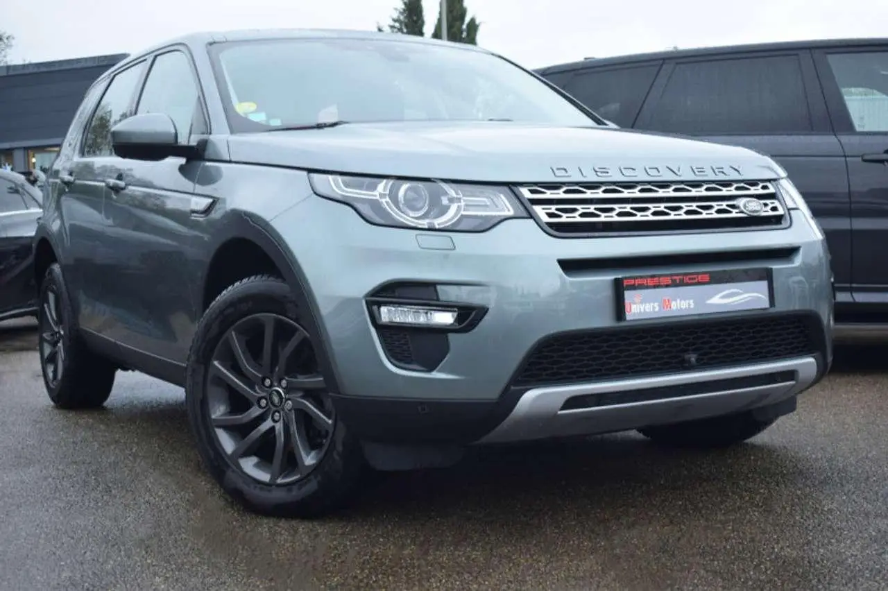 Photo 1 : Land Rover Discovery 2016 Diesel