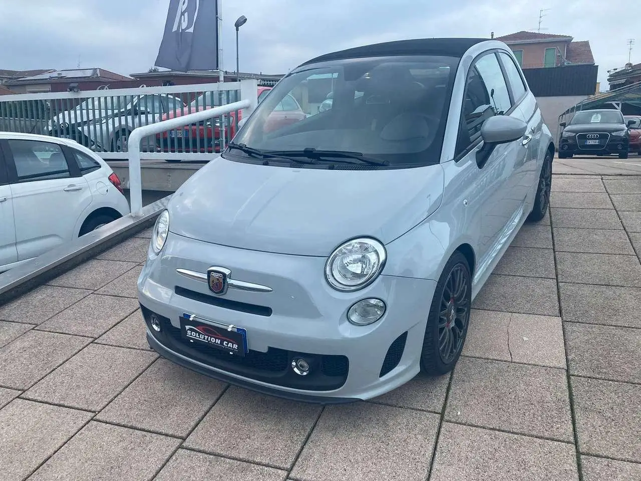 Photo 1 : Abarth 500 2015 Petrol