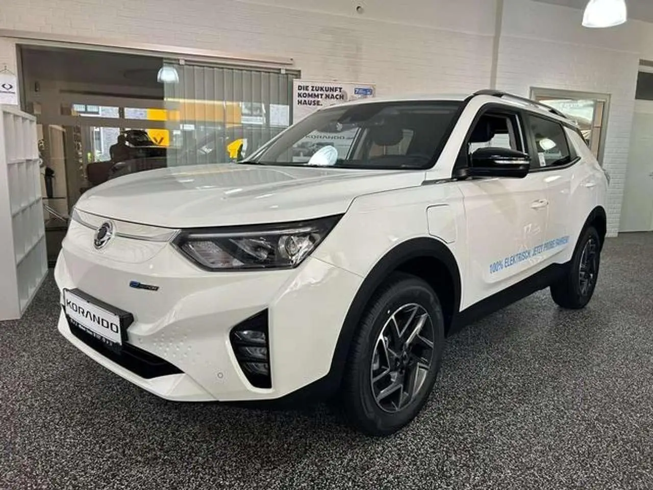 Photo 1 : Ssangyong Korando 2024 Électrique