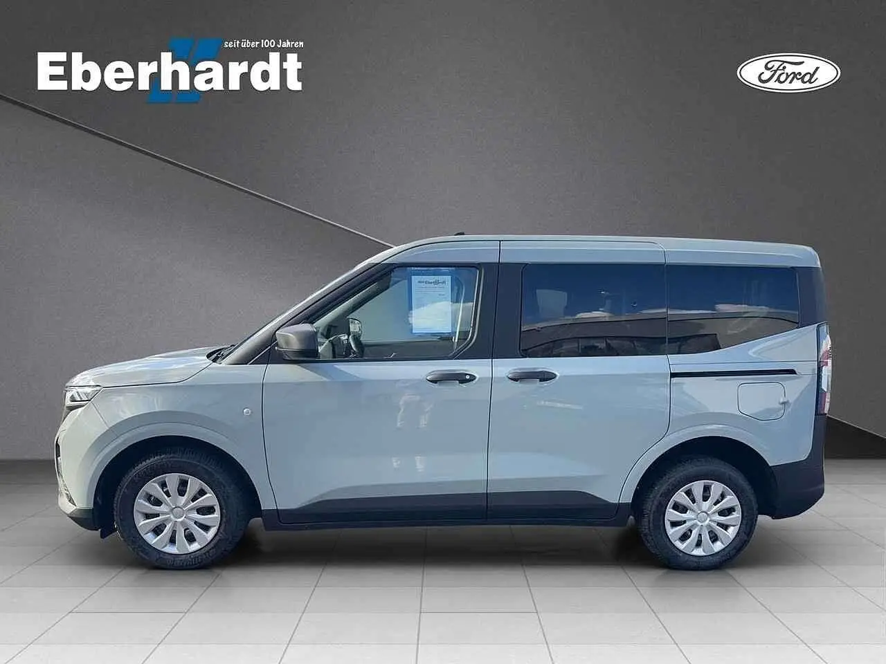 Photo 1 : Ford Tourneo 2024 Essence