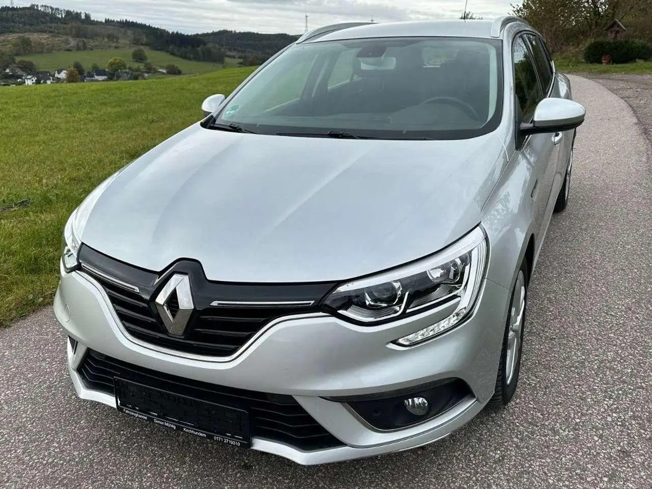 Photo 1 : Renault Megane 2020 Diesel