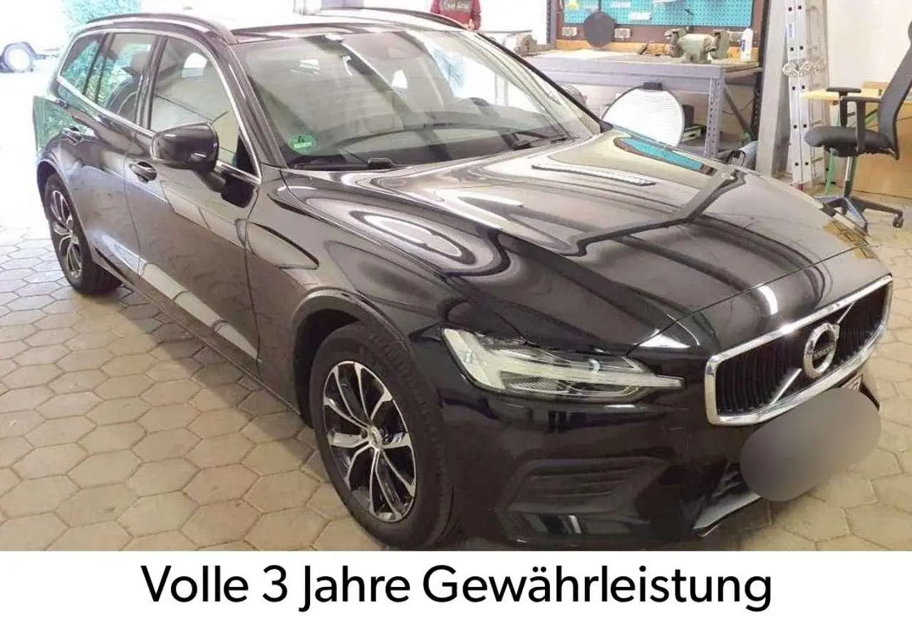 Photo 1 : Volvo V60 2021 Petrol