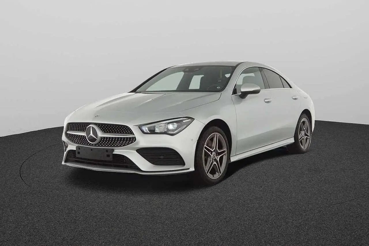 Photo 1 : Mercedes-benz Classe Cla 2023 Hybrid