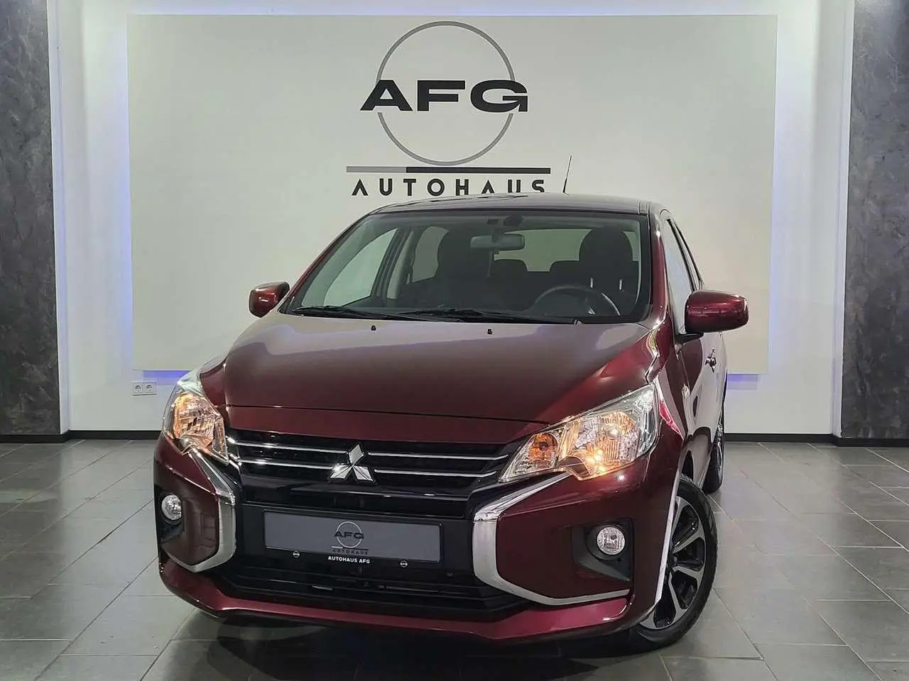 Photo 1 : Mitsubishi Space Star 2020 Petrol