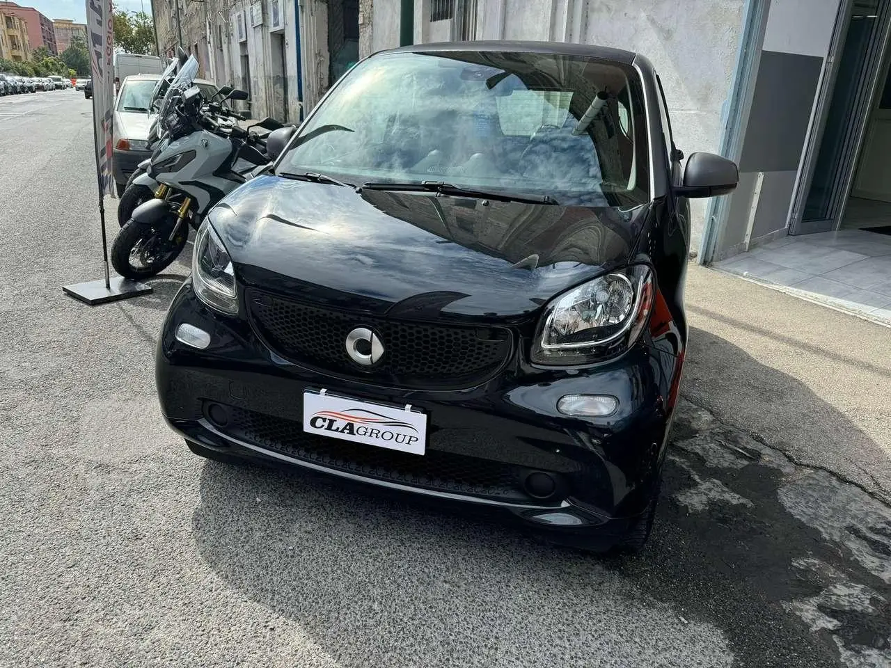 Photo 1 : Smart Fortwo 2016 Petrol