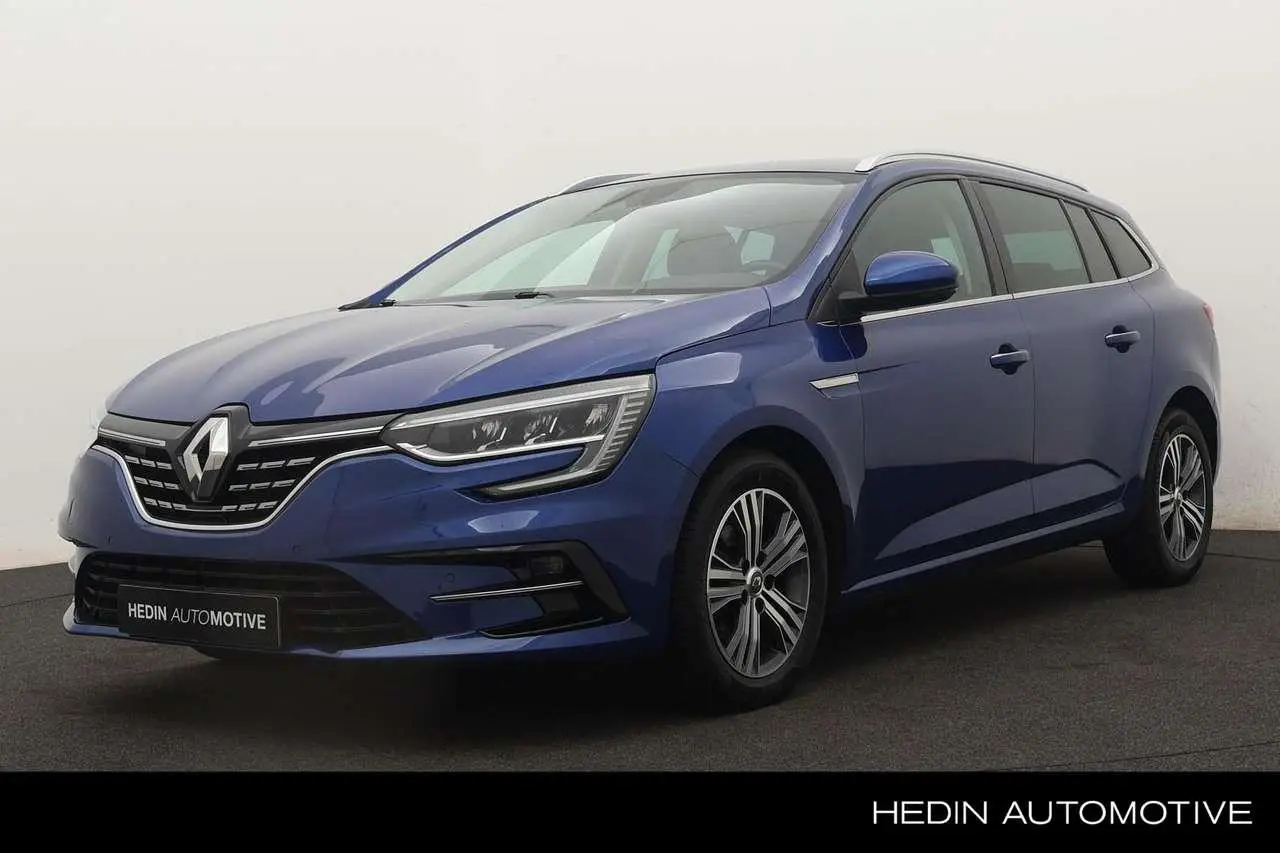 Photo 1 : Renault Megane 2021 Essence