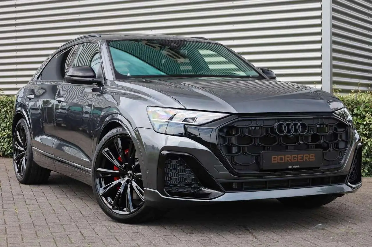 Photo 1 : Audi Q8 2024 Hybride