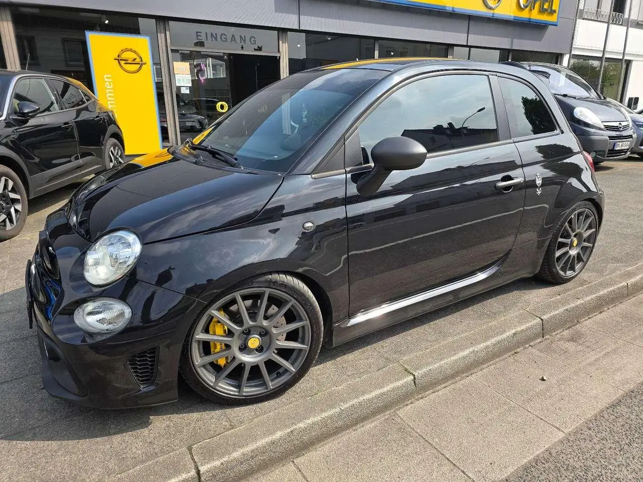 Photo 1 : Abarth 595 2019 Petrol