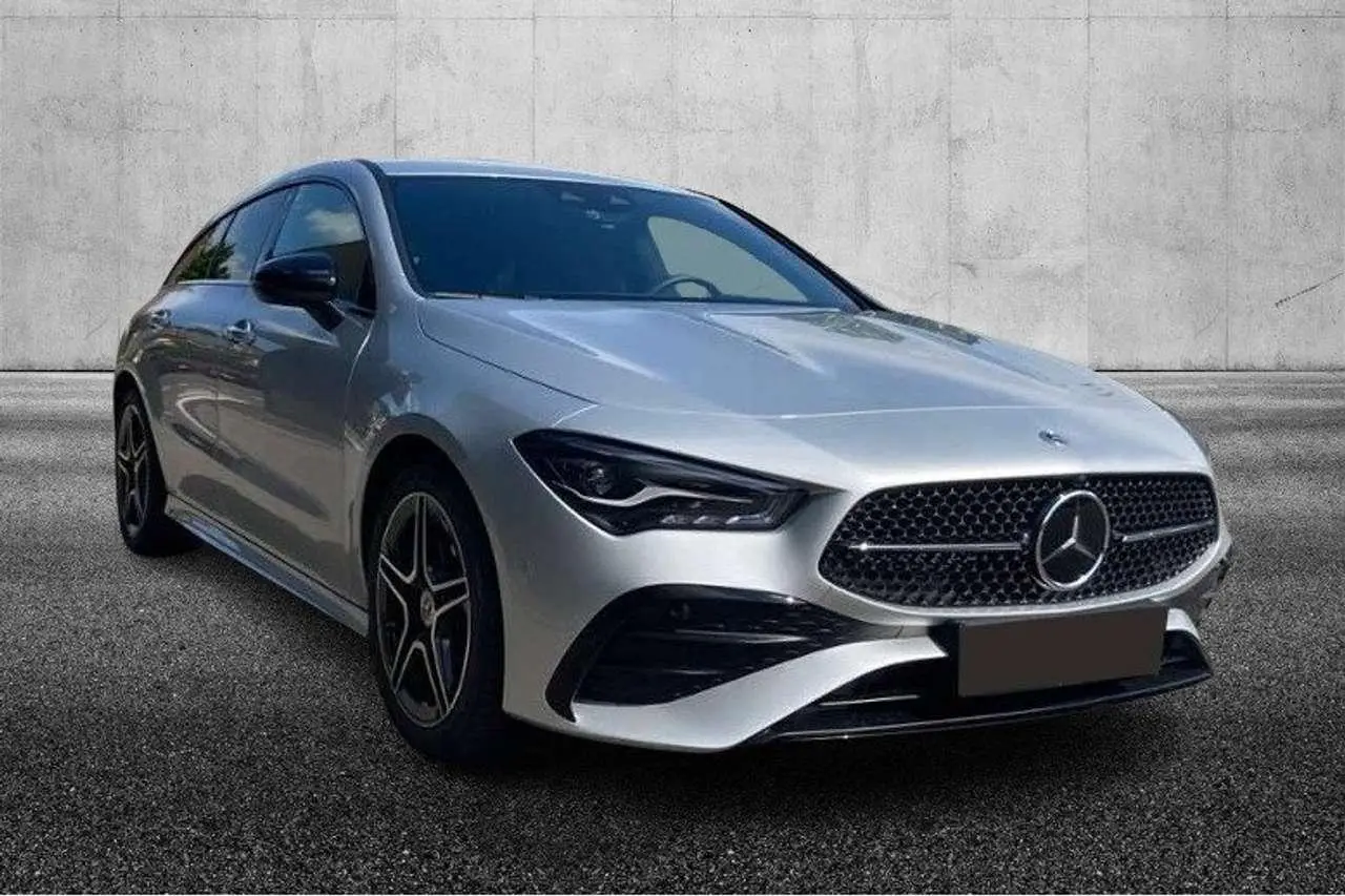 Photo 1 : Mercedes-benz Classe Cla 2023 Diesel