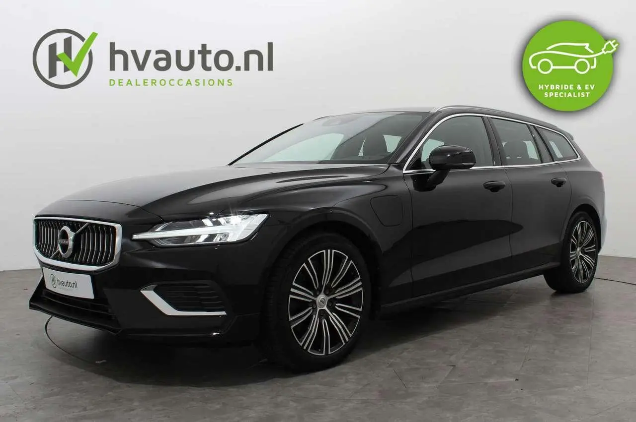 Photo 1 : Volvo V60 2021 Hybride