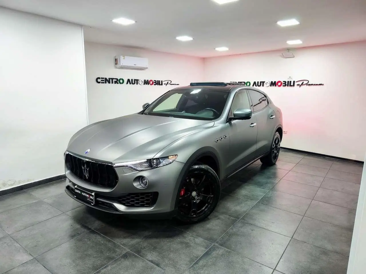 Photo 1 : Maserati Levante 2017 Diesel