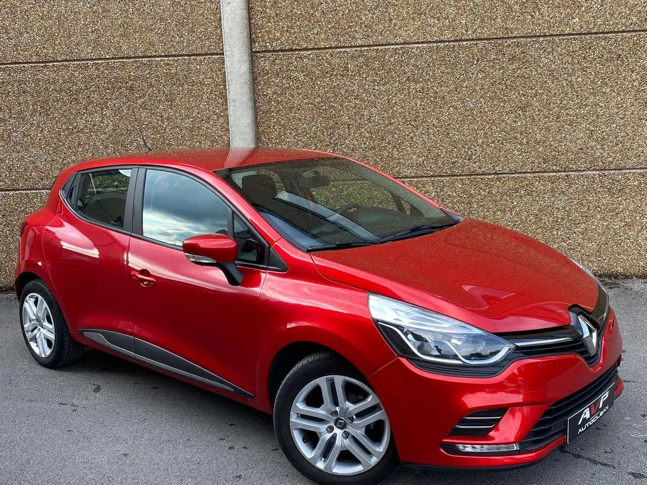 Photo 1 : Renault Clio 2020 Essence