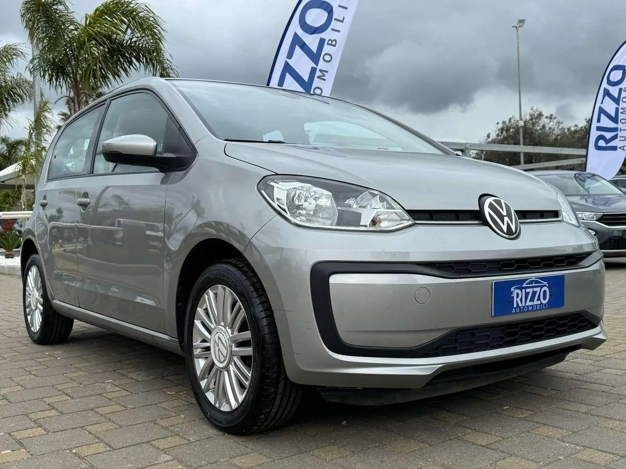 Photo 1 : Volkswagen Up! 2021 Essence