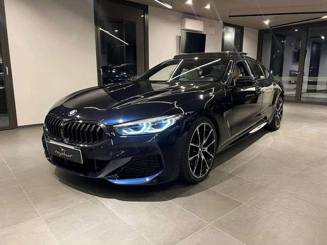 Photo 1 : Bmw Serie 8 2019 Diesel