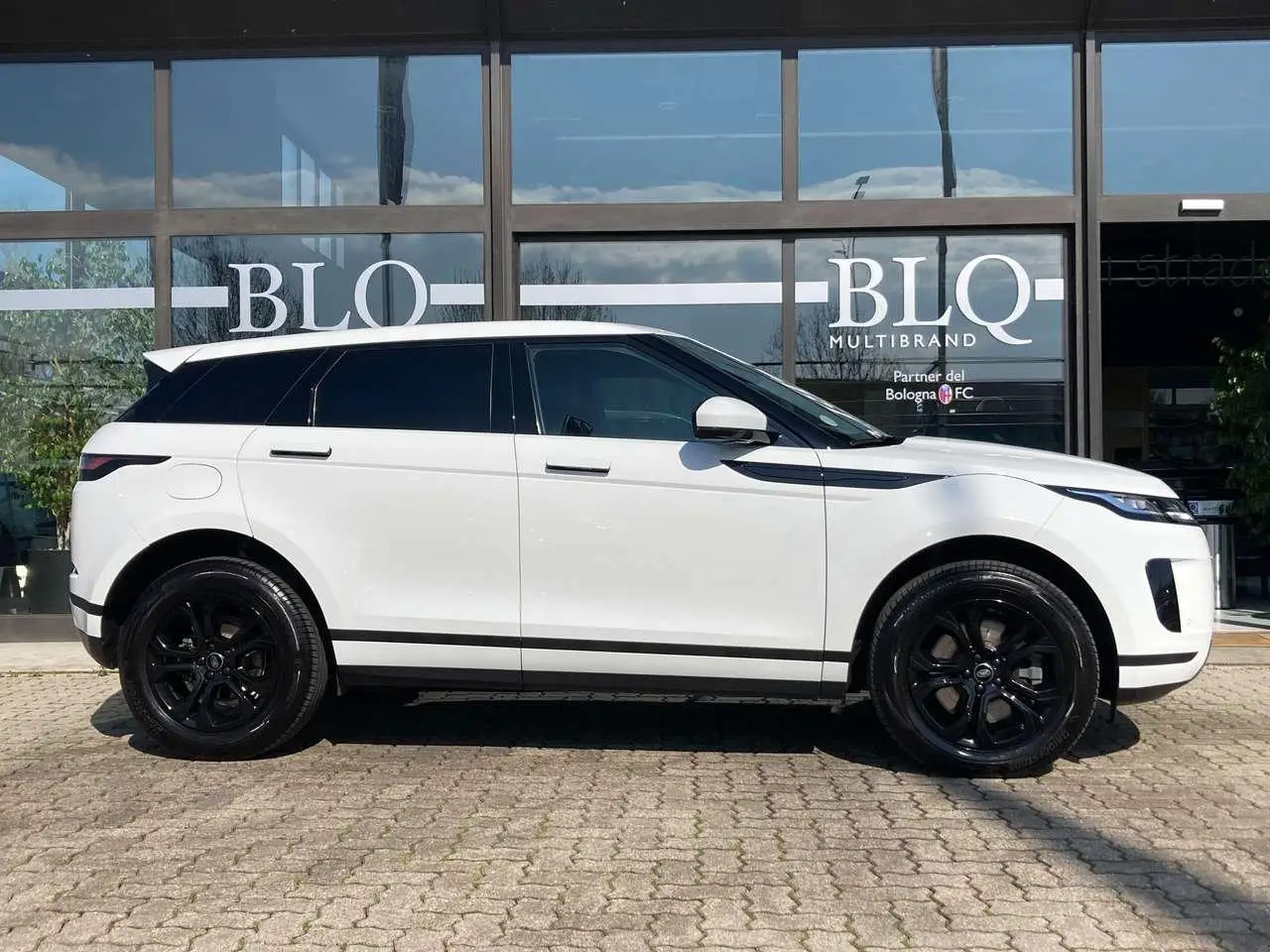 Photo 1 : Land Rover Range Rover Evoque 2019 Hybride