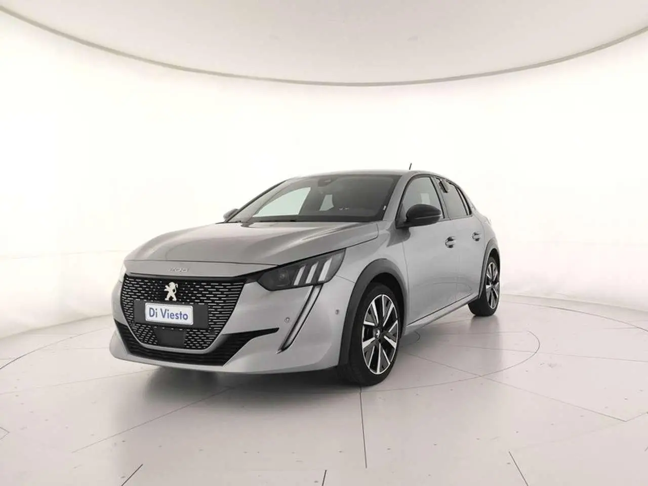 Photo 1 : Peugeot 208 2022 Petrol