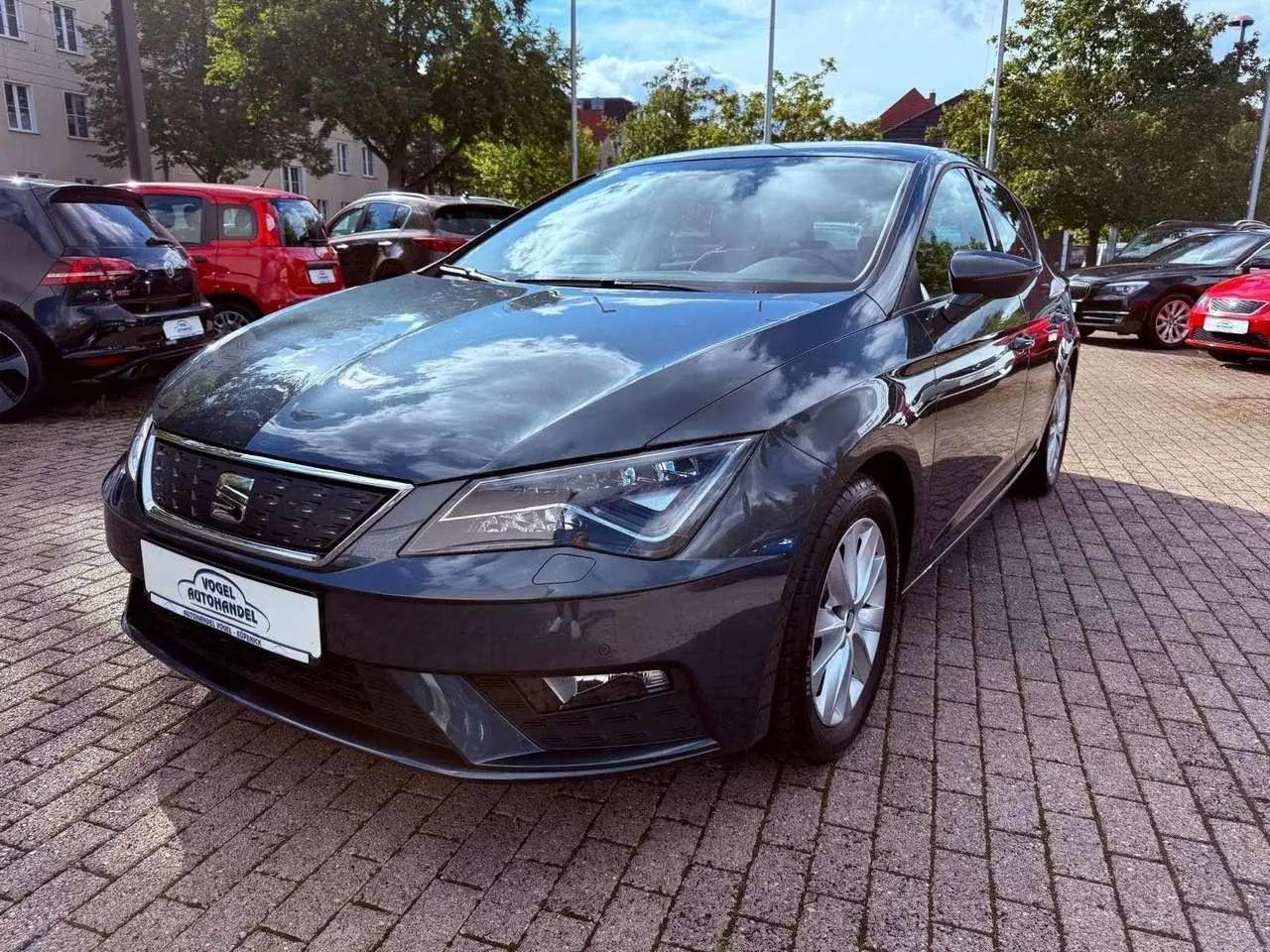 Photo 1 : Seat Leon 2018 Petrol