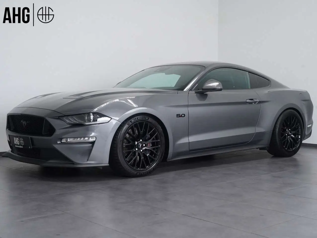 Photo 1 : Ford Mustang 2021 Petrol