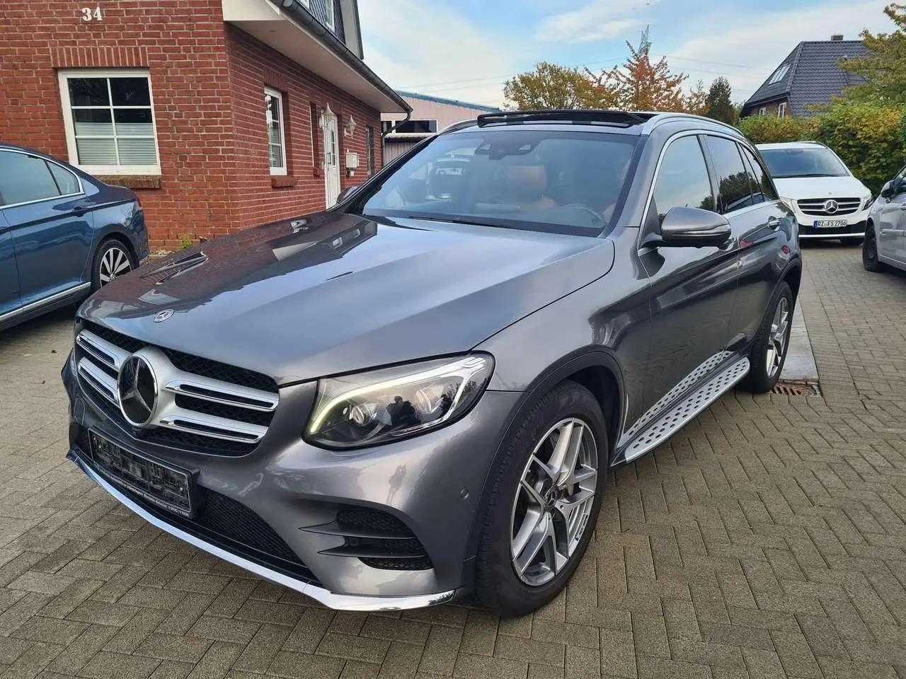 Photo 1 : Mercedes-benz Classe Glc 2018 Diesel