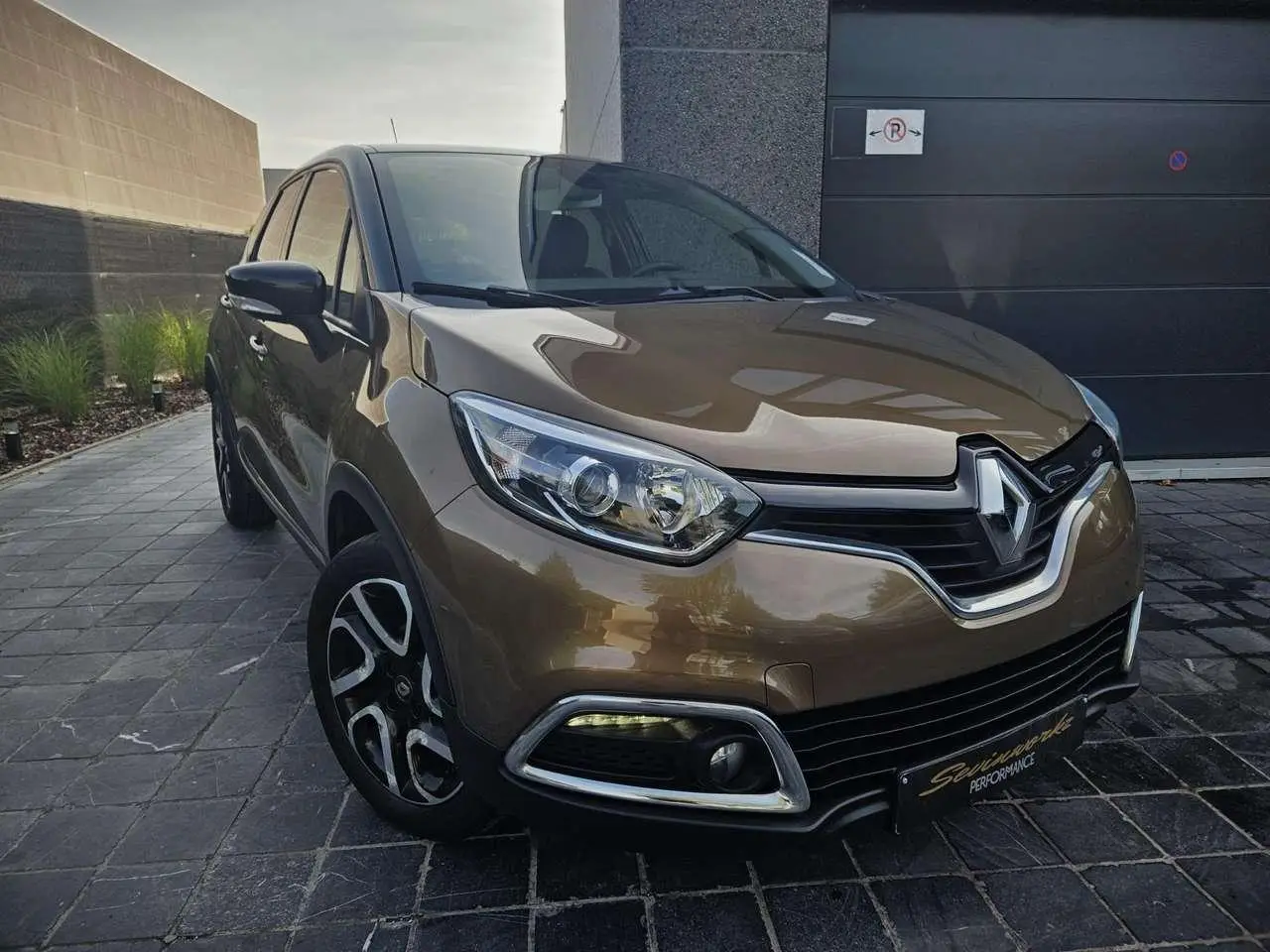 Photo 1 : Renault Captur 2017 Petrol