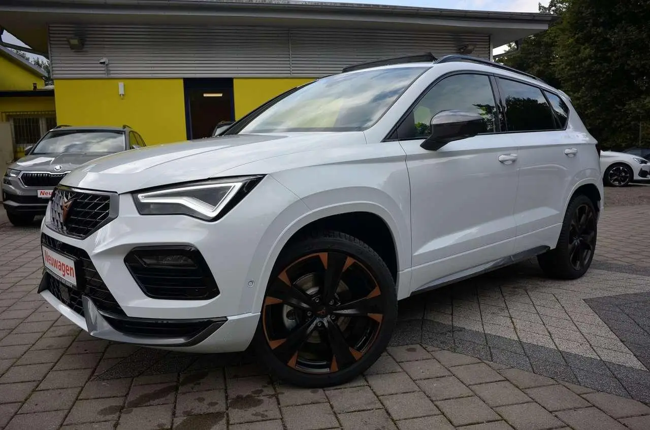 Photo 1 : Cupra Ateca 2024 Petrol