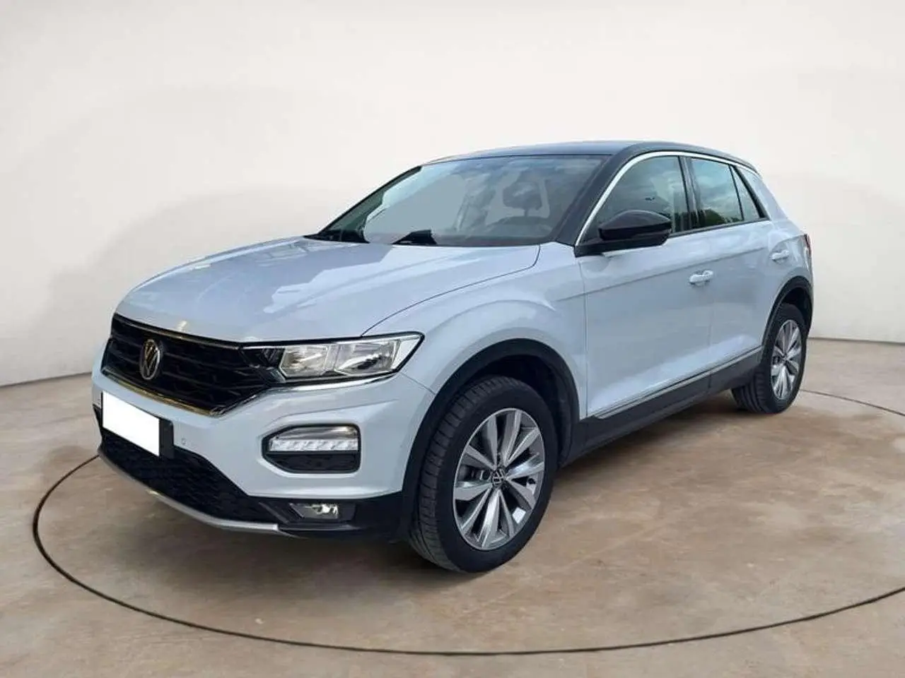 Photo 1 : Volkswagen T-roc 2021 Essence