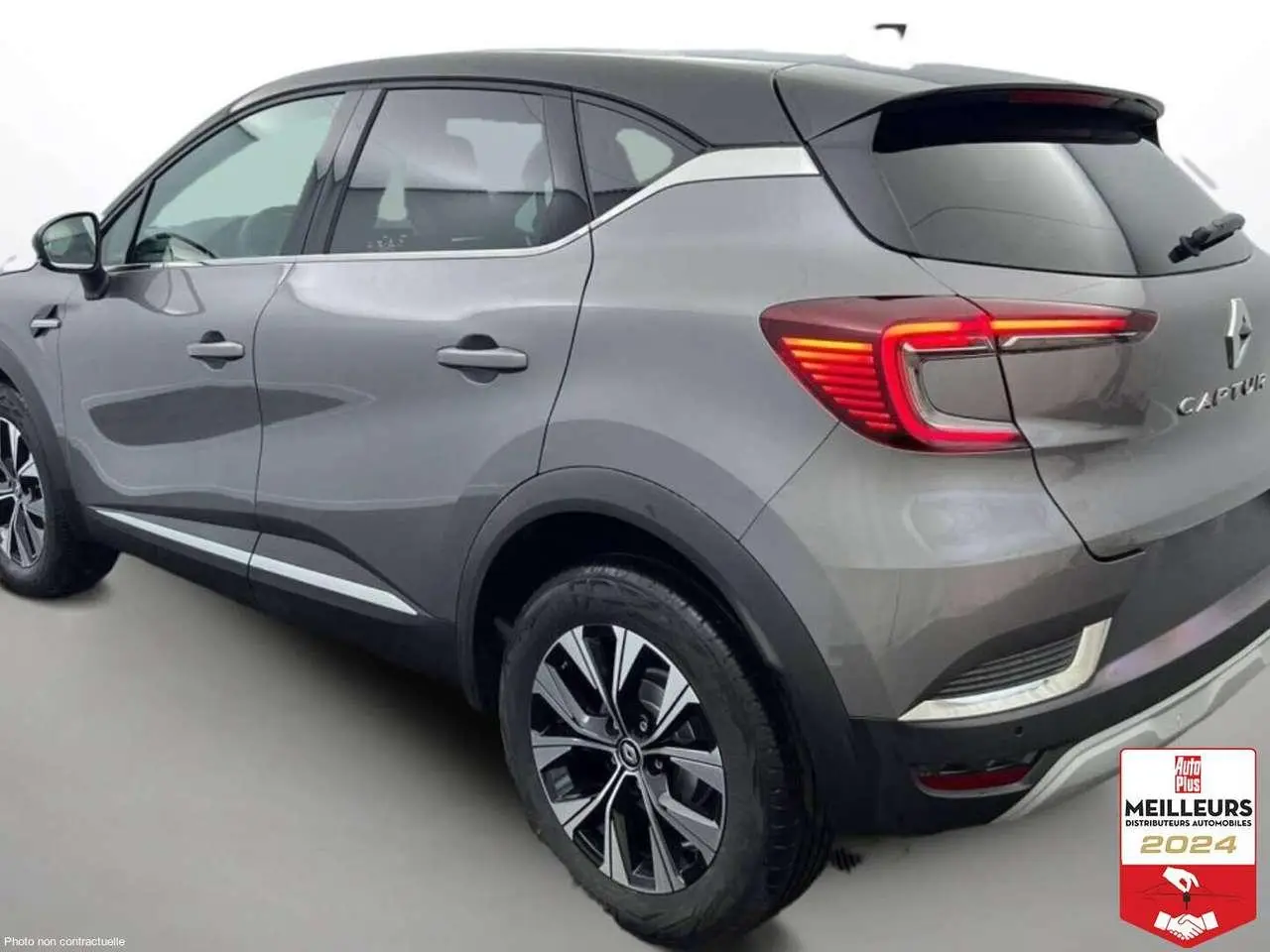 Photo 1 : Renault Captur 2024 Petrol