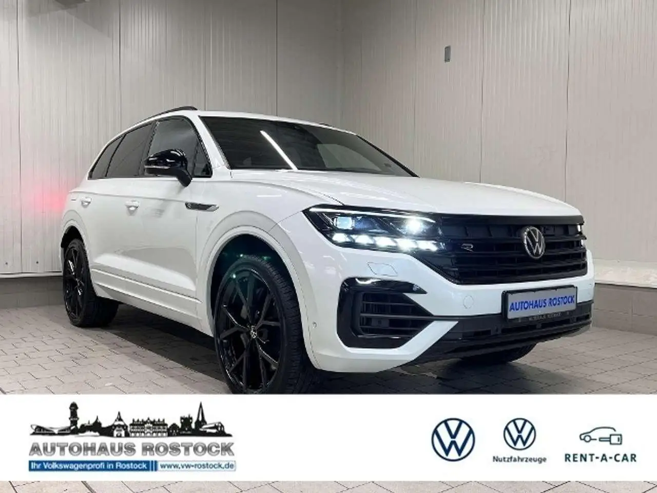 Photo 1 : Volkswagen Touareg 2021 Hybrid