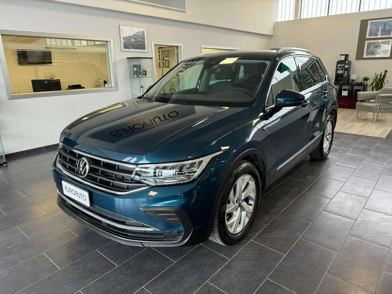 Photo 1 : Volkswagen Tiguan 2021 Diesel