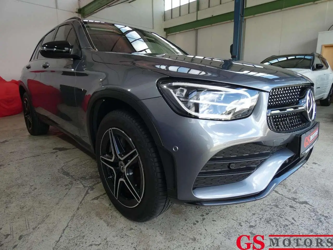 Photo 1 : Mercedes-benz Classe Glc 2021 Hybrid