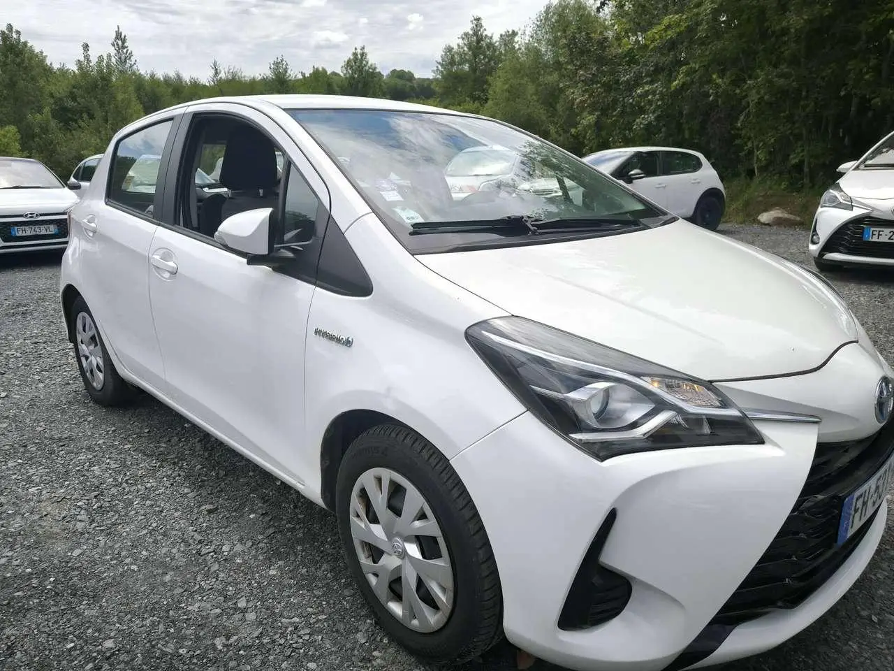 Photo 1 : Toyota Yaris 2019 Hybrid