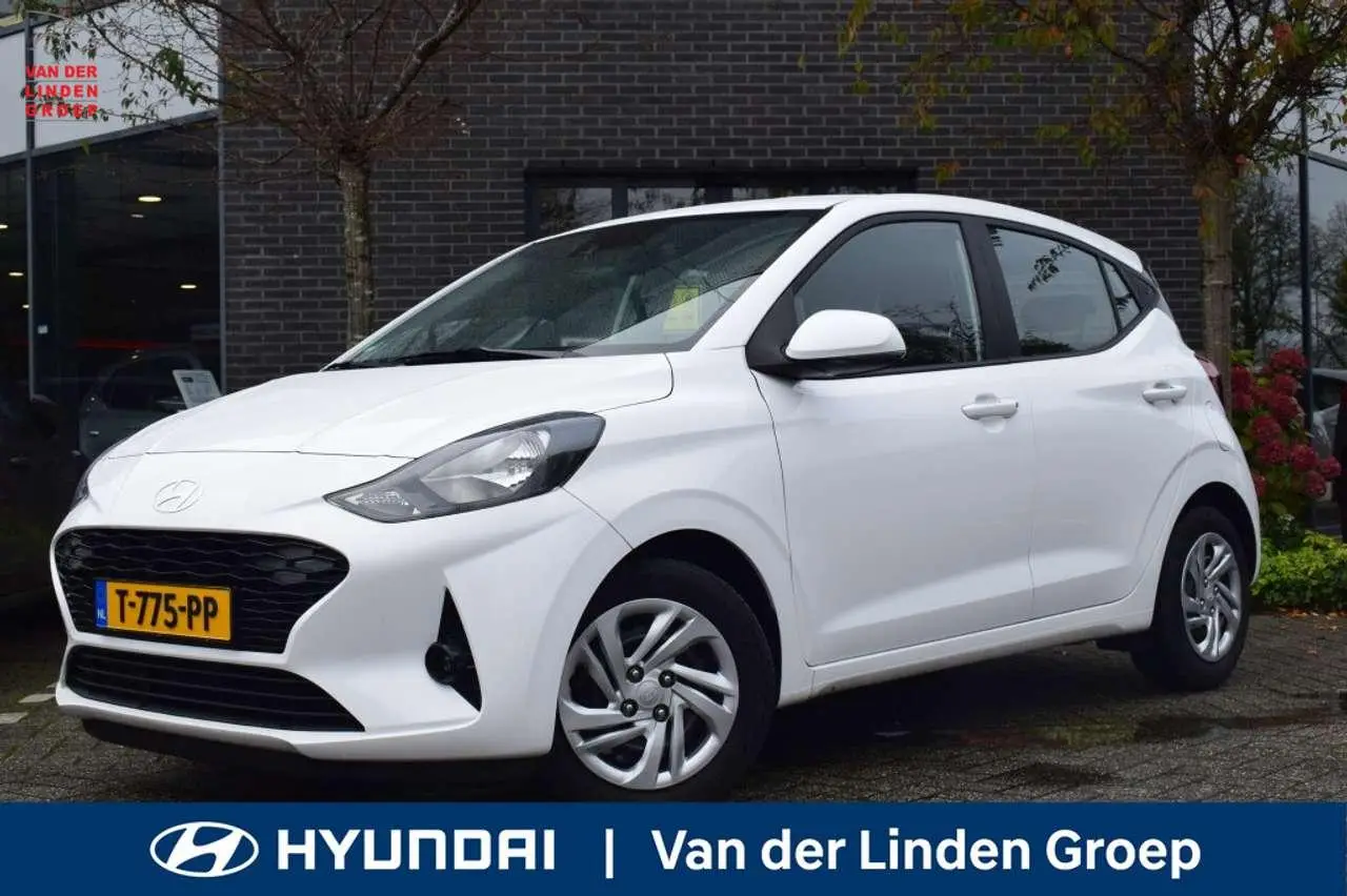 Photo 1 : Hyundai I10 2023 Petrol