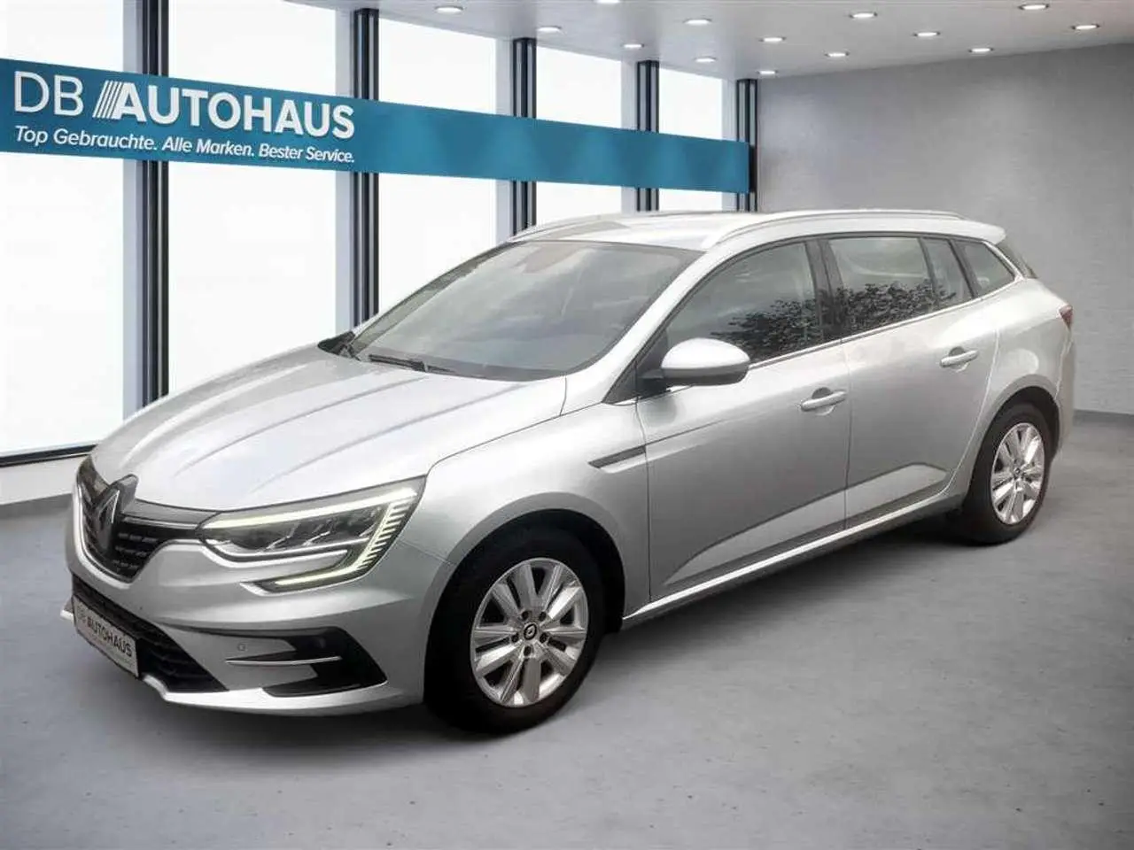 Photo 1 : Renault Megane 2022 Essence