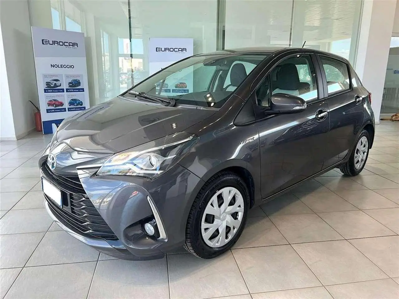 Photo 1 : Toyota Yaris 2019 Hybrid