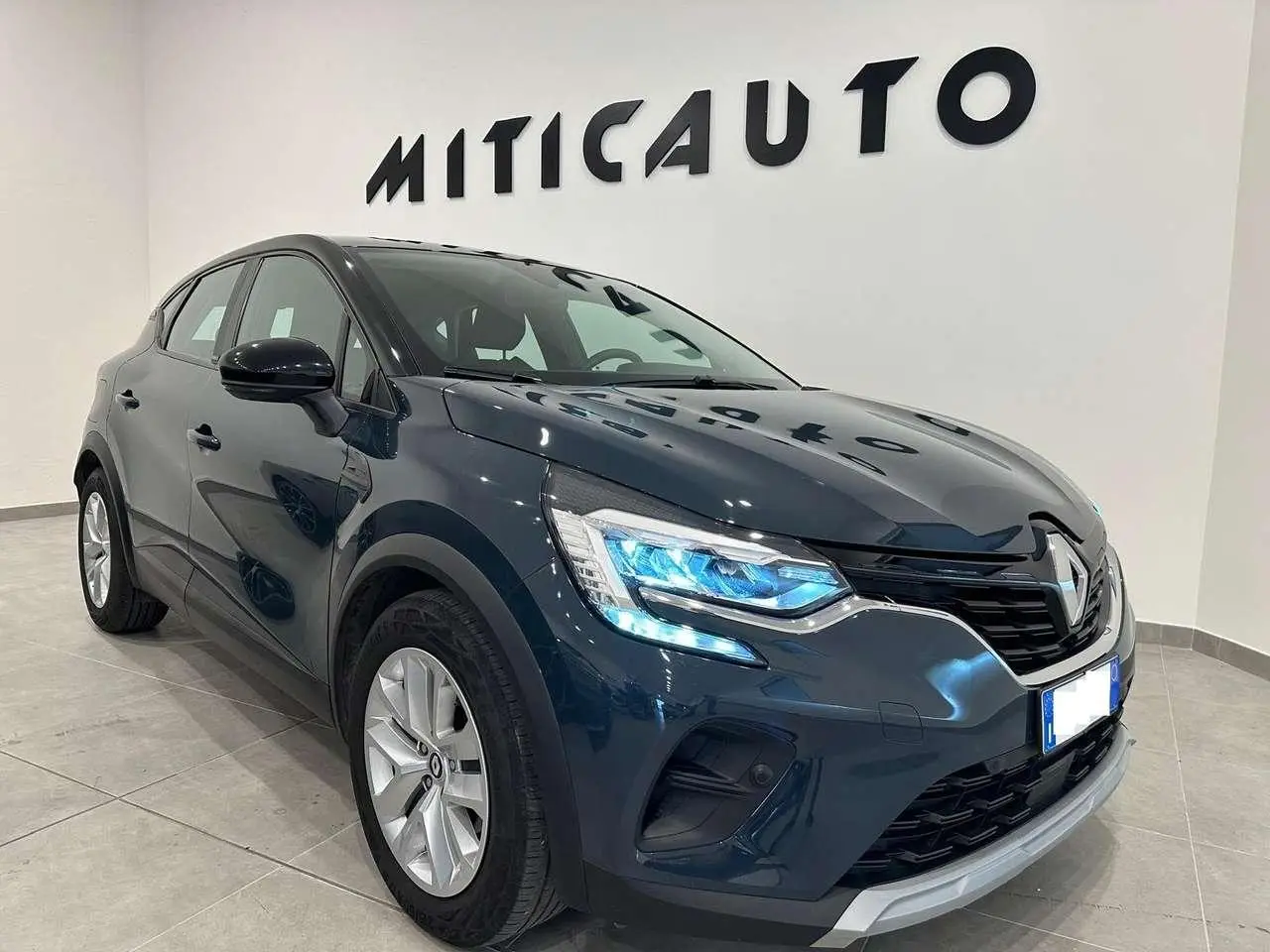 Photo 1 : Renault Captur 2021 Hybrid