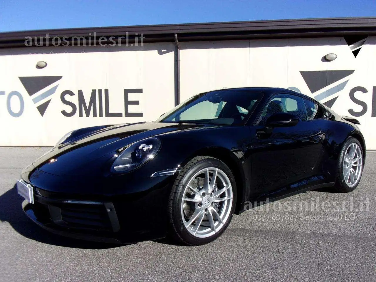 Photo 1 : Porsche 992 2023 Essence