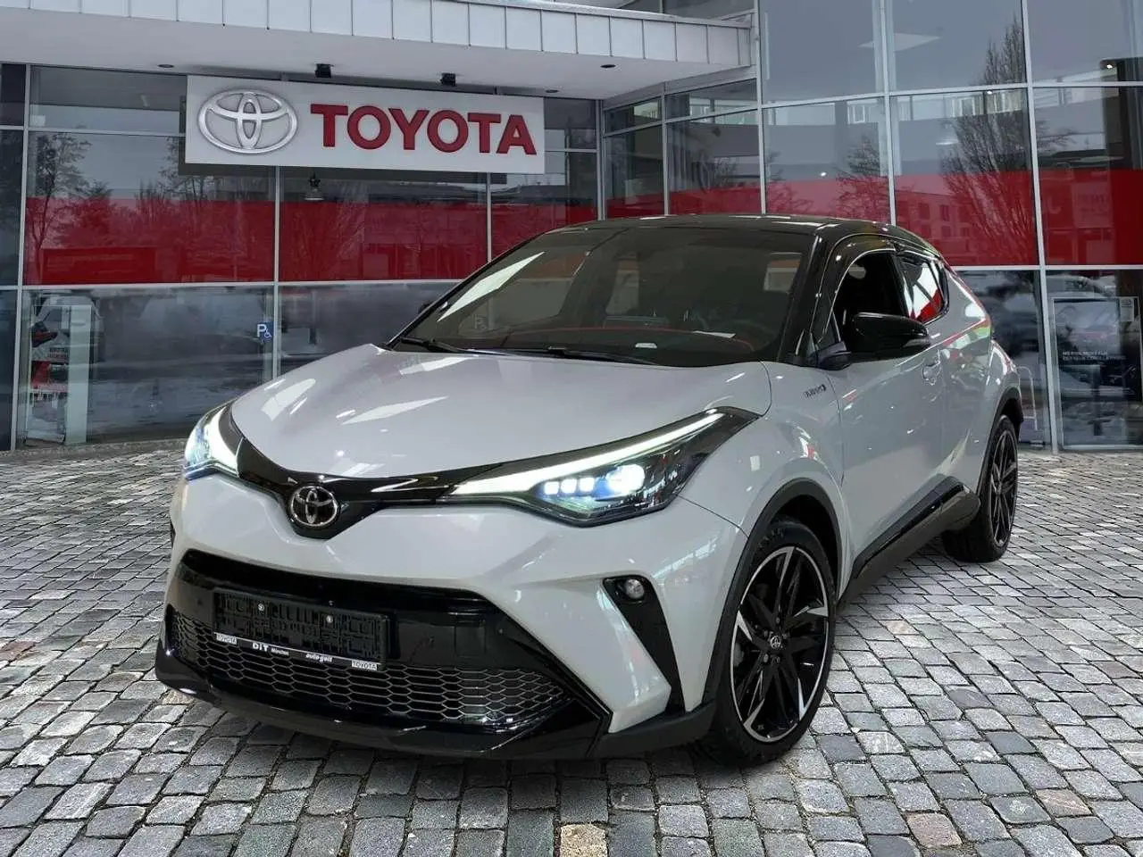 Photo 1 : Toyota C-hr 2021 Hybride