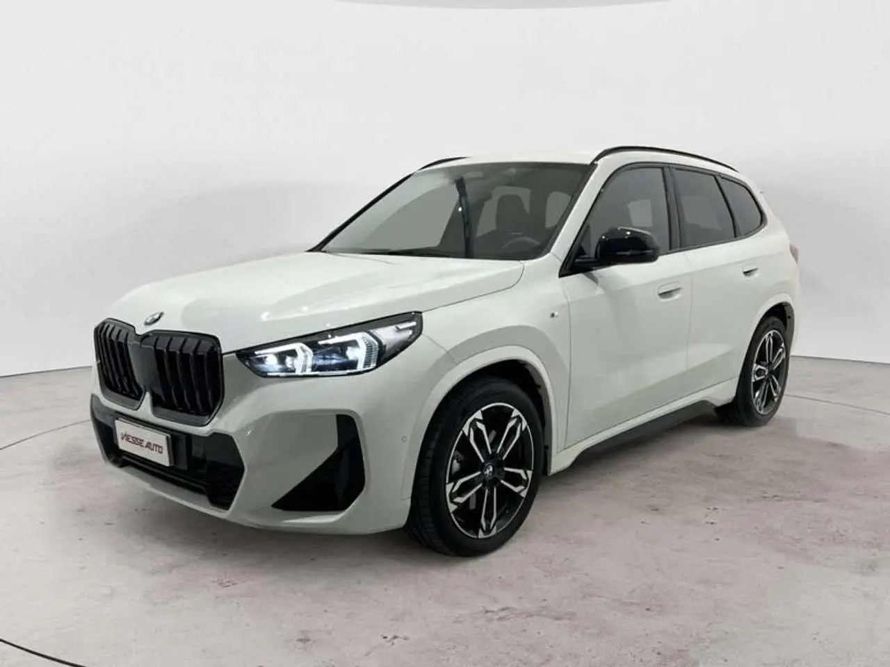 Photo 1 : Bmw X1 2023 Hybride