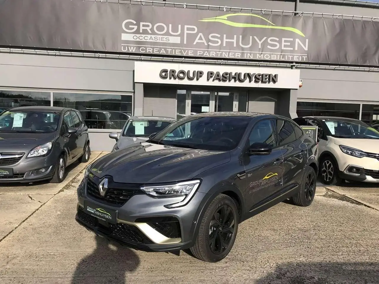 Photo 1 : Renault Arkana 2023 Essence