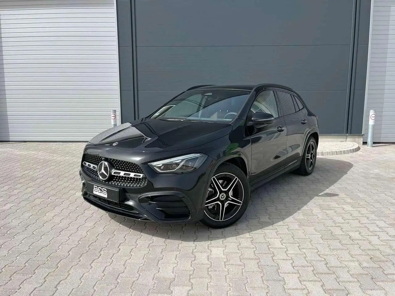 Photo 1 : Mercedes-benz Classe Gla 2024 Petrol