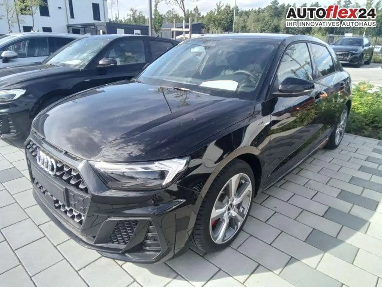 Photo 1 : Audi A1 2023 Essence