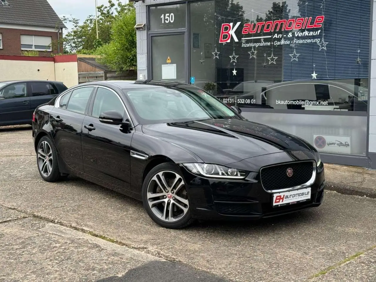 Photo 1 : Jaguar Xe 2015 Diesel