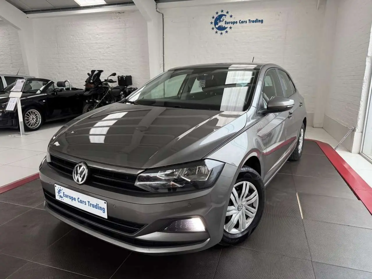 Photo 1 : Volkswagen Polo 2020 Petrol