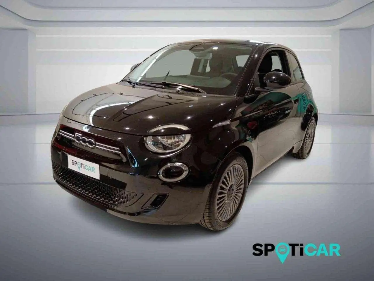 Photo 1 : Fiat 500 2023 Electric