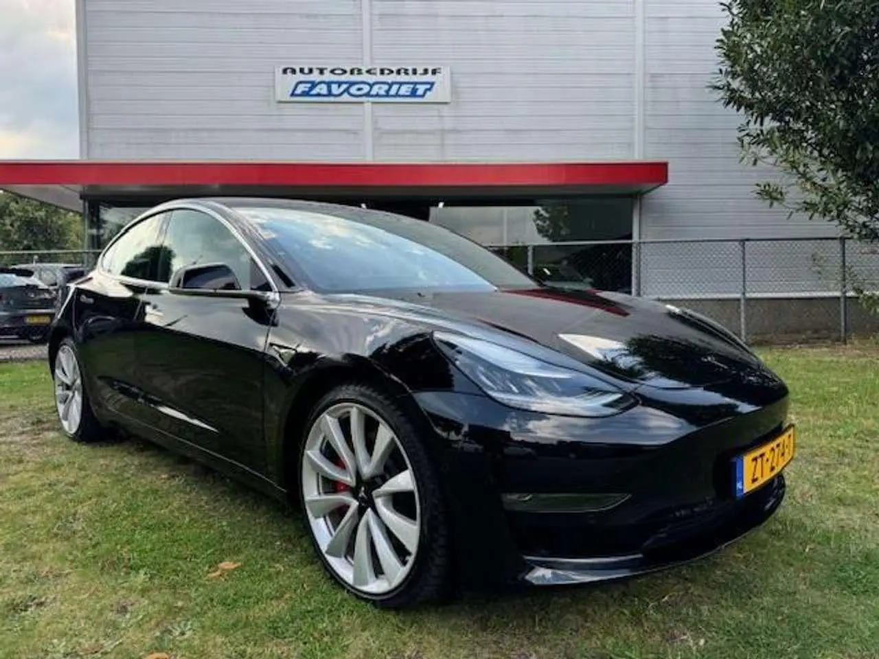 Photo 1 : Tesla Model 3 2019 Electric