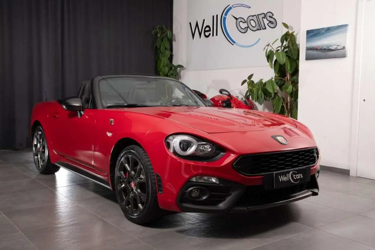 Photo 1 : Abarth 124 Spider 2018 Petrol